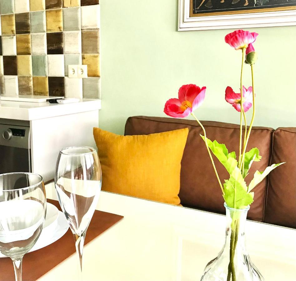 Apartamento Las Flores Ronda Bagian luar foto