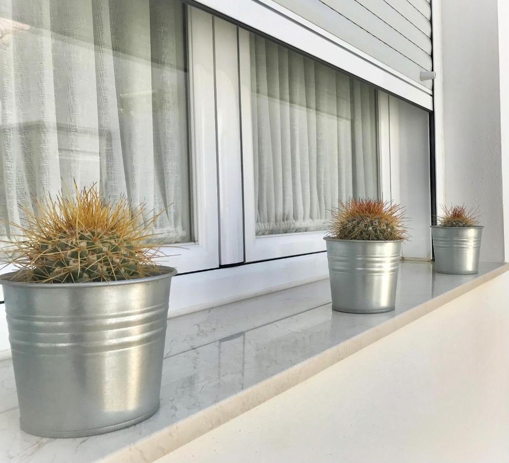 Apartamento Las Flores Ronda Bagian luar foto