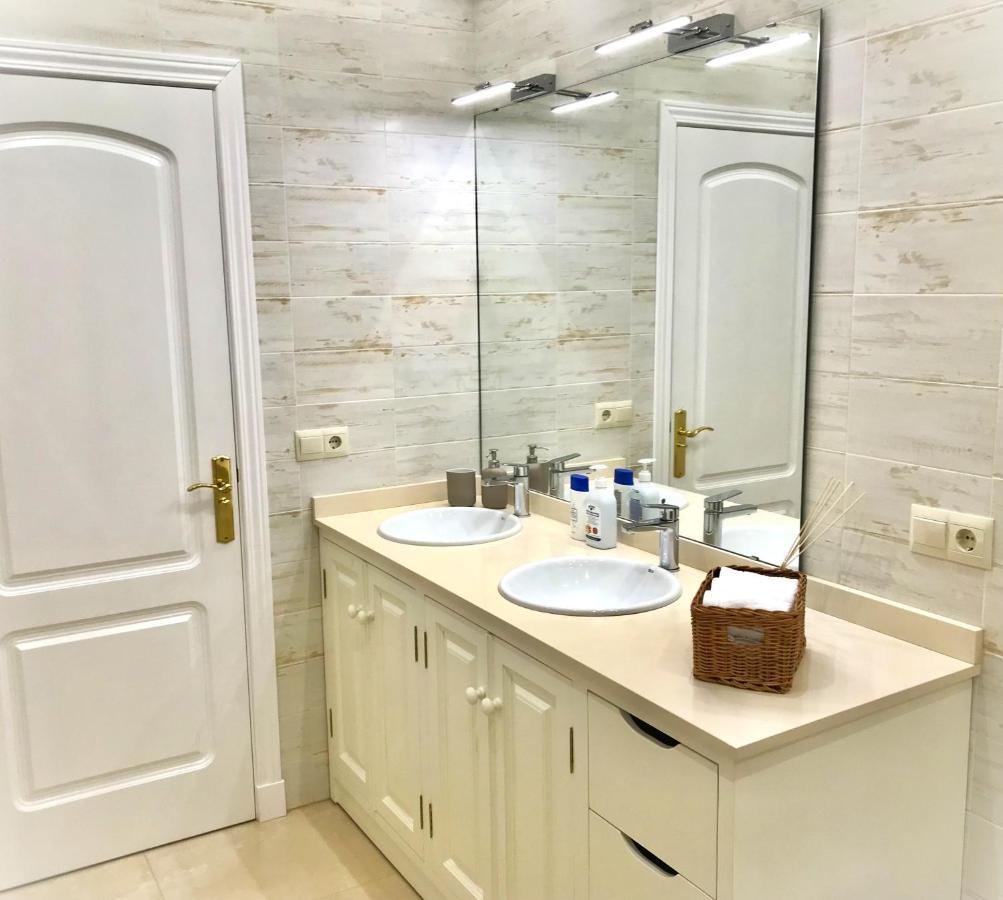 Apartamento Las Flores Ronda Bagian luar foto